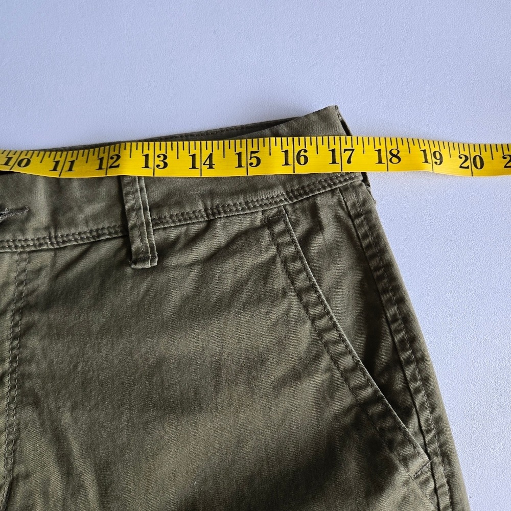 Aeropostale Olive Green Stretch Chino Shorts Women's Size 32 Casual Everyday - Picture 8 of 10